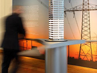 designatics – DLR, Deutsche Bank